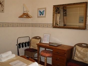 The Douglas Guest house 3*