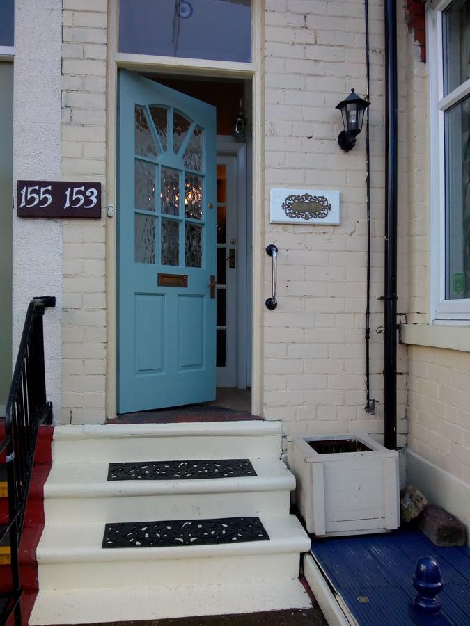 The Douglas Guest house Scarborough